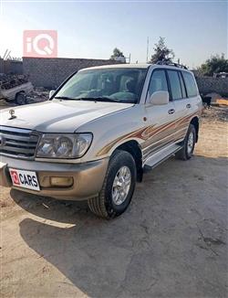 تويوتا لاندكروزر